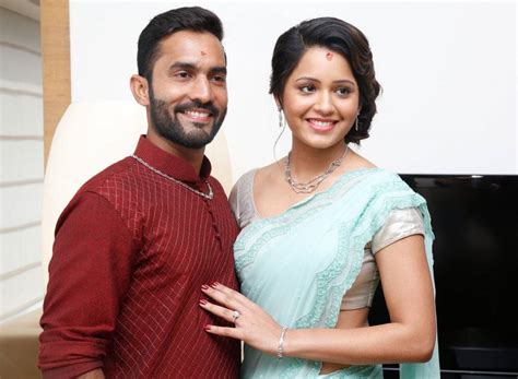 Dipika Pallikal Karthik: Dipika Pallikal Husband Dinesh Karthik, Squash ...