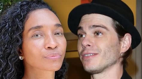 TLC's Chilli And Matthew Lawrence Officially Dating