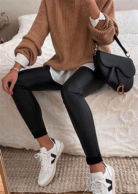 90+ Cute Casual College Outfit Ideas [2024] You Will Love - Girl Shares Tips