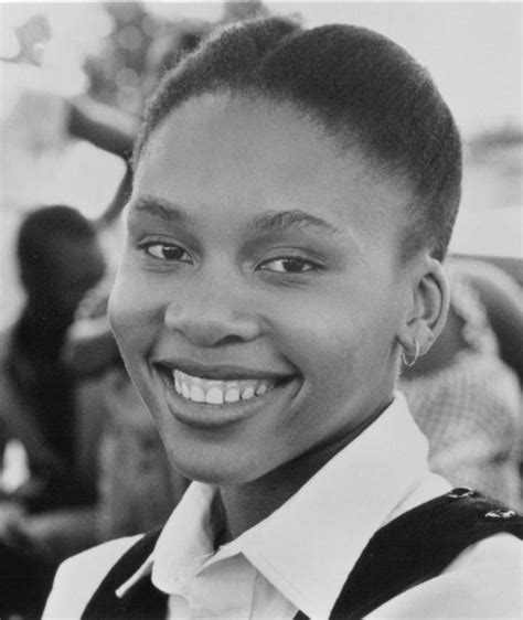 Leleti Khumalo – Movies, Bio and Lists on MUBI