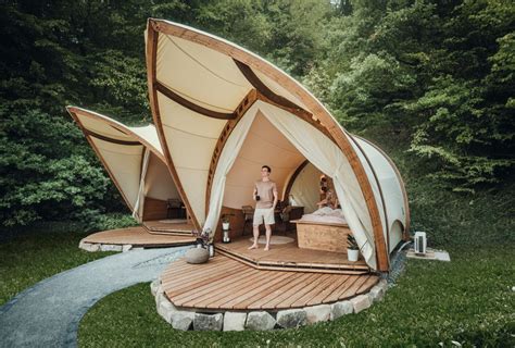 Glamping tent by STROHBOID - Luxury tent in the midst of nature