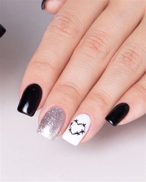 25 Best Valentine's Day Nail Designs and Ideas of 2023
