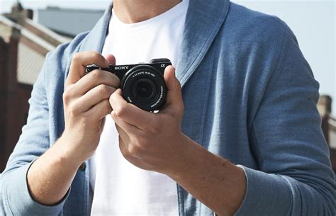 Find the Perfect Sony Full-Frame Camera for You | B&H eXplora