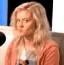 Elyse Willems Funhaus GIF - Elyse Willems Funhaus Elyse - Discover & Share GIFs