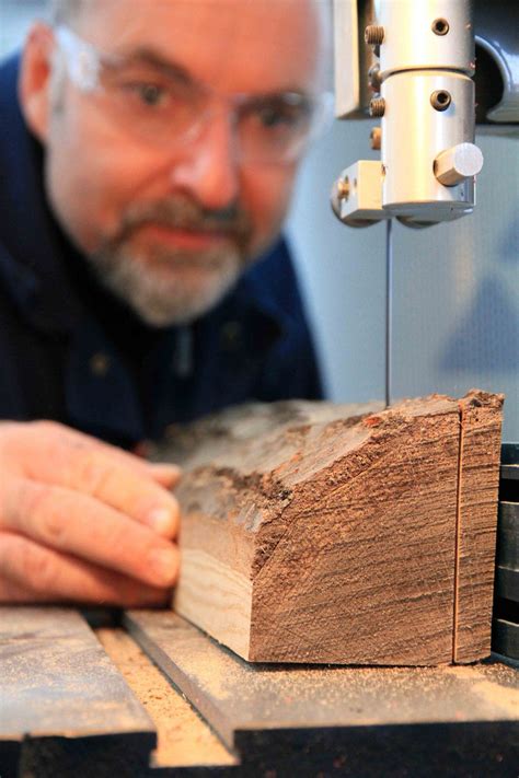 MILLING MICRO-LUMBER: Tricks for Sawing Your Own Real Boards From Small Logs (Video Below ...