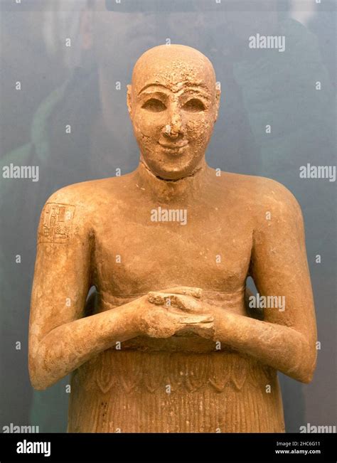 Sumerian statue of Lugal-Dalu (King of Adab) in Istanbul Archaeology Museum Stock Photo - Alamy