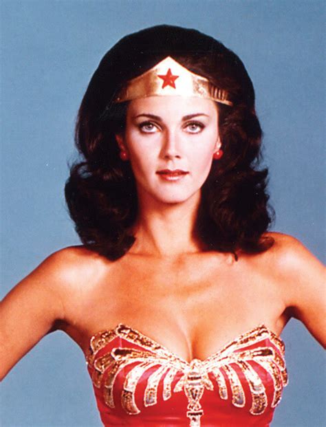 Lynda Carter Advocates for Those with Alzheimer’s Disease