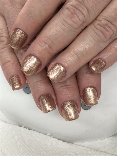 Metallic Gold Gel Nails | Gold gel nails, Gel nail designs, Nails