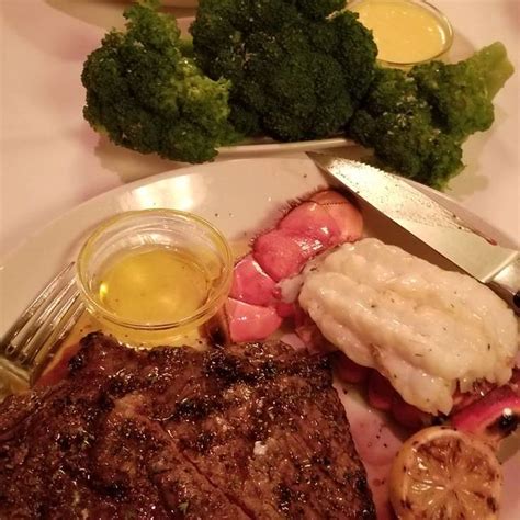Sullivan's Steakhouse - Raleigh, Raleigh. Restaurant Info, Reviews, Photos - KAYAK