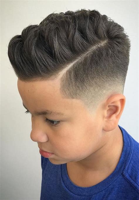 Hair Cutting Hairstyle : Difference Between step cut and layer cut Hairstyle - 1.15 short sides ...