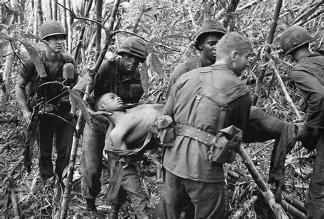 Vietnam War US Wounded 1966 - (AP Photo/Henri Huet) | Flickr