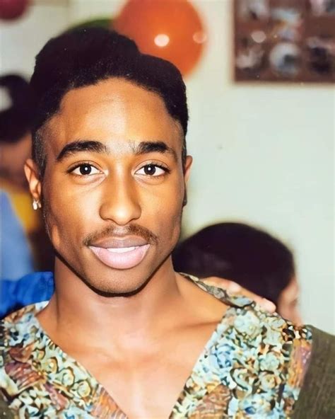 1989. the gumby hair 👑 | Tupac pictures, Tupac shakur, Tupac photos