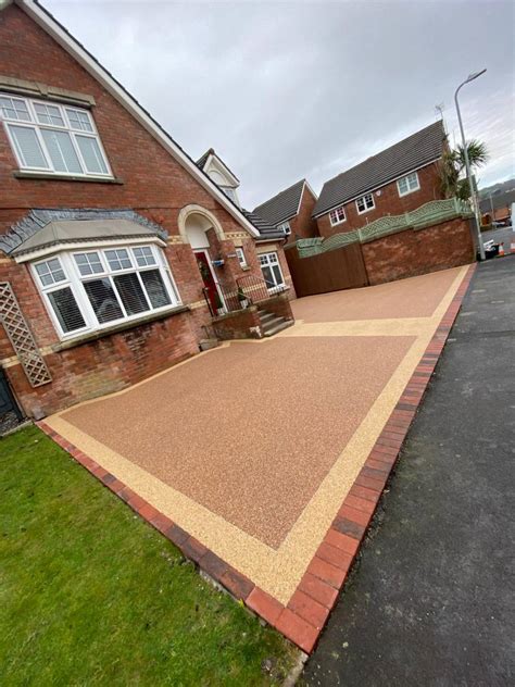 Domestic Driveway and Pathways Vuba Resin Bound Surfacing - Canyon Stone | Vuba Chemical ...