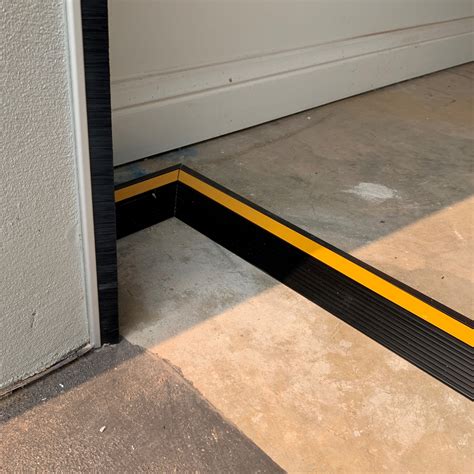 Garage Door Dam Floor Threshold Seal in Black To Suit 4500MM length Ga – eGarage Systems