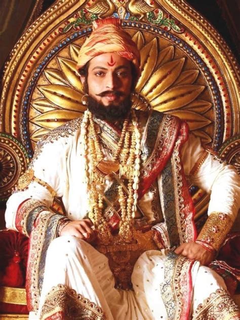 Amol Kolhe's breathtaking looks as Chhatrapati Shivaji Maharaj | Times ...