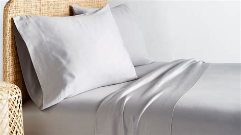 Bedeck | Bedding & Bed Linen • Kildare Village