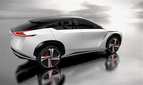 Nissan debuts IMx electric SUV concept with 373-mile driving range ...