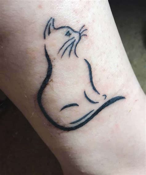 155 Extremely Adorable Cat Tattoos You Should Get This Year - Wild Tattoo Art