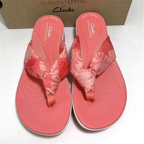 Clarks Cloudsteppers Arla Glison Sandals Flip Flops Coral Print Size 10 ...