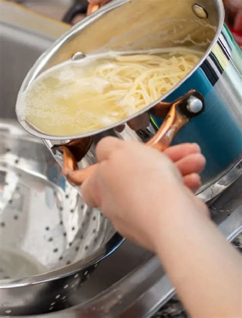 10 minute • How to Boil Pasta • Loaves and Dishes