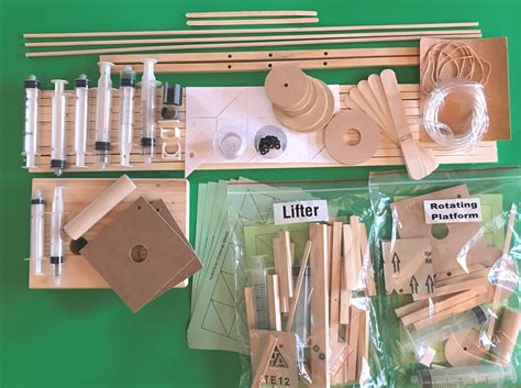 School Workshop Kit | Mechanical Kits Ltd. - Fluid Power Kits