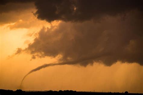Rope Tornado in Kansas | Earth Blog