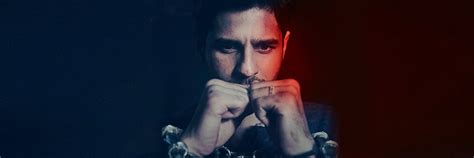 Ittefaq Review - Bollywood Hungama