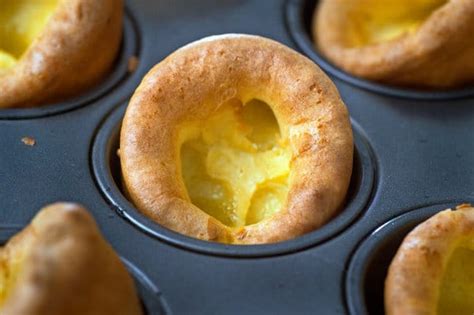 Crispy Jamie Oliver Yorkshire Pudding Recipe - TheFoodXP