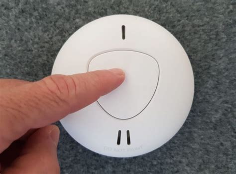 4 Things To Know About Wireless Smoke Alarms