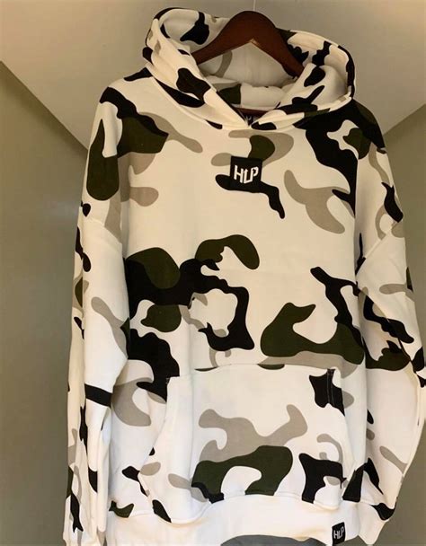 White Camouflage Hoodie | Ouitty