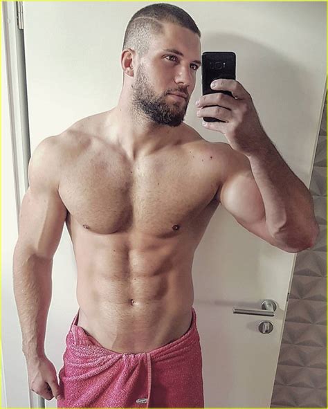 Boxer Florian Munteanu to Play Ivan Drago's Son in 'Creed 2': Photo ...