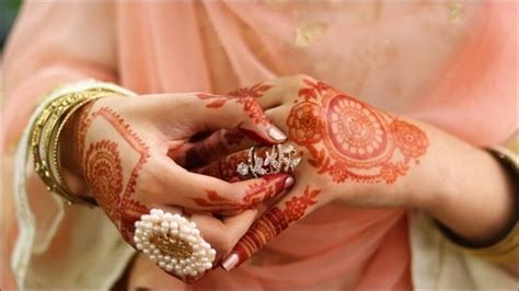 Mehndi designs for Eid-ul-Adha 2021: Latest trendy henna art, DIY ...