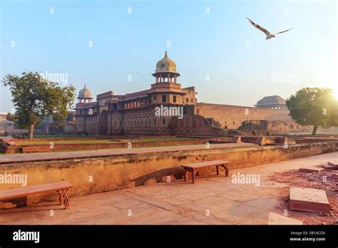 Red Fort of Agra courtyard, sunrise view, India Stock Photo - Alamy