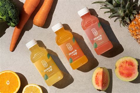 Premium PSD | Fruit juice bottle mockup design