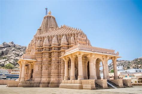 10 Most Popular Jain Temples of Gujarat