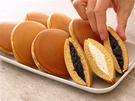 Dora Cake | Dorayaki Cake Recipe | Doraemon Favorite Snack | Dora Cake ...