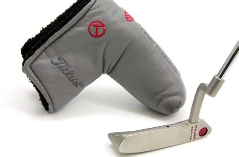 Tiger Woods' iconic Scotty Cameron putter is on the auction block