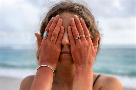 Premium Photo | Details of a woman's sunburn skin from the beach sun