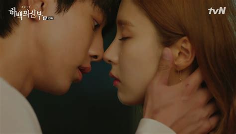 7 Best Korean Drama Kisses Of 2017
