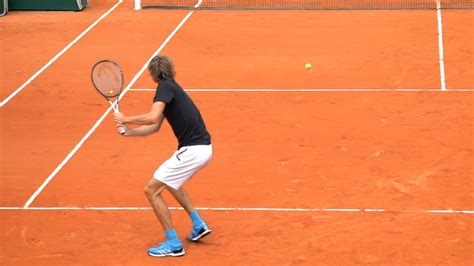 ALEXANDER ZVEREV BACKHAND SLOW MOTION - YouTube