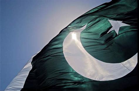 Pakistani Flag Wallpaper - WallpaperSafari