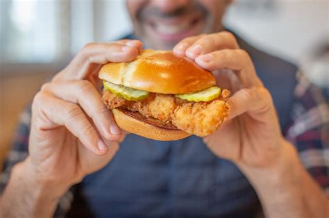 McDonald’s Debuts New Crispy Chicken Sandwich in Houston - Eater Houston