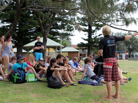 Woolgoolga Beach - Solitary Islands Surf School