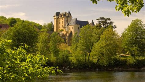 10 French Châteaux You'll Fall in Love With | The Discoverer