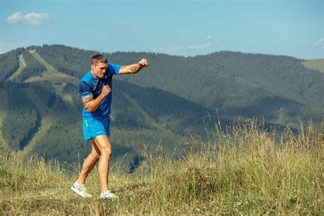 Photos: Oleksandr Usyk Training Hard For a War With Glowacki - Boxing News