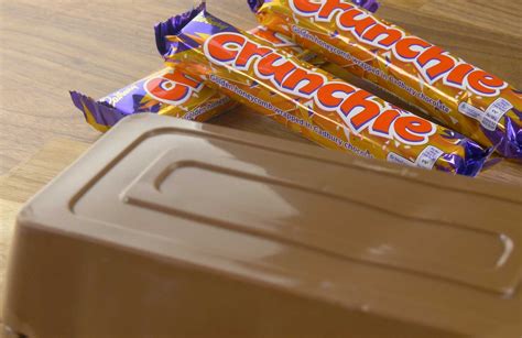 B&M Lifestyle | Giant Crunchie Bar Bars Recipes, Snack Recipes, Snacks, Crunchie Bar, Golden ...