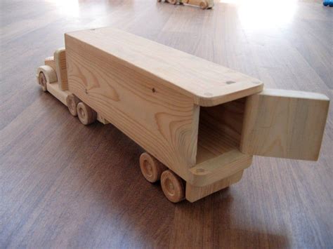 Wooden Toys Diy, Wooden Toy Trucks, Wooden Car, Wood Diy, Wood Crafts ...