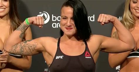 UFC 223 Results: Ashlee Evans-Smith defeats Bec Rawlings | BJPenn.com