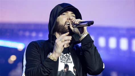 Eminem побил собственный рекорд по скорости чтения рэпа - VSRAP