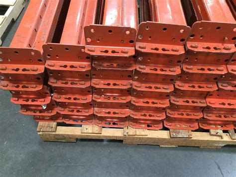 Lot of 25 Old Style Interlake Pallet Racking Cross Beams | Racking